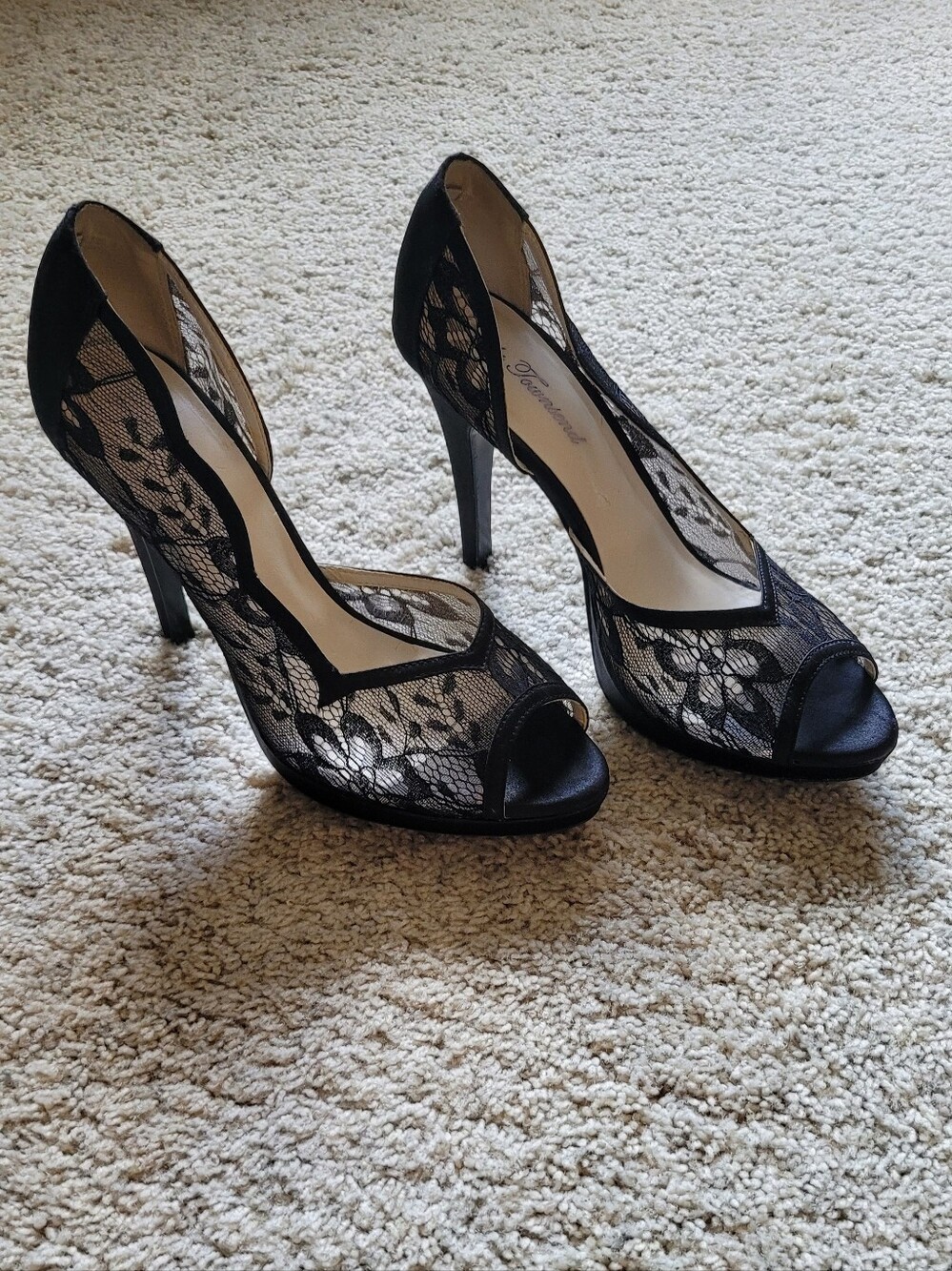 Sexy And Stylish Black Lace Heels 9
